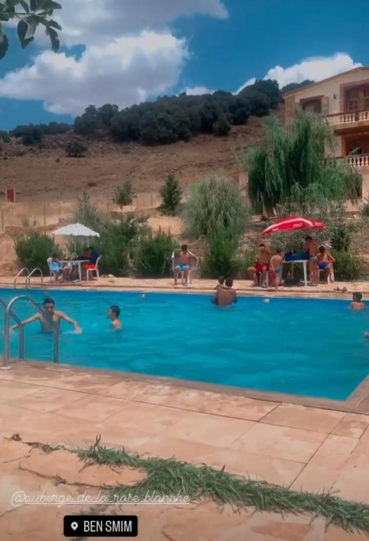 La Rose Blanche Hotel Zaouia Ben Smine Bagian luar foto
