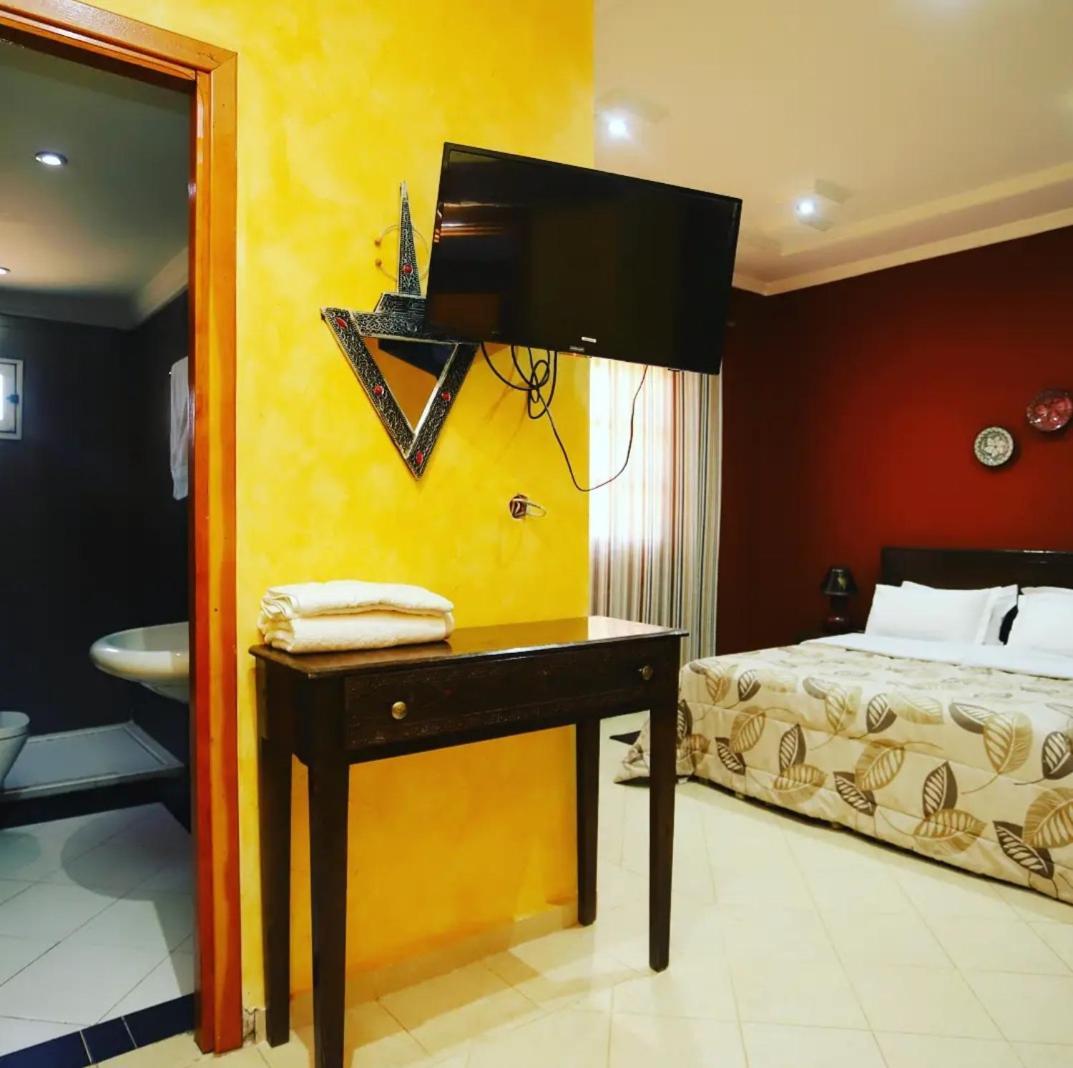 La Rose Blanche Hotel Zaouia Ben Smine Bagian luar foto